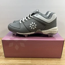 Ringor Rip-It Diamond Softball Spike White Women's  8.5 Metal Cleats Gray