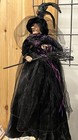 Foto 1 di 10