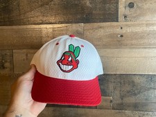 Cleveland Wahoo Fitted Hat Adult SZ 7 1/8 Red White Green Baseball USA Made Cap