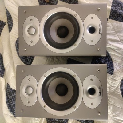 Polkaudio RTi4 Bookshelf Speakers (Pair) practically perfect !! polk audio