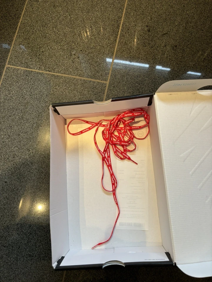 Supreme X Nike Air Force 1 Weiß EU 45 - Bild 4 von 4