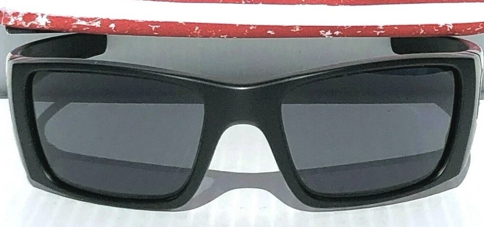 NEW* Oakley SI FUEL CELL Matte BLACK USA FLAG Grey Tactical Sunglass 9096-38 - Image 3 of 4