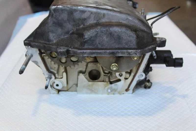 2000 TOYOTA MR2 SPYDER ENGINE CYLINDER HEAD 1.8L Foto 3 de 4