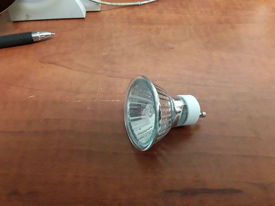 Halco MR16FL35/L/GU10 107154 120V 35W - Image 2 of 3