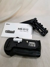 Nikon MB-D12 Multi Battery Power Pack Excellent