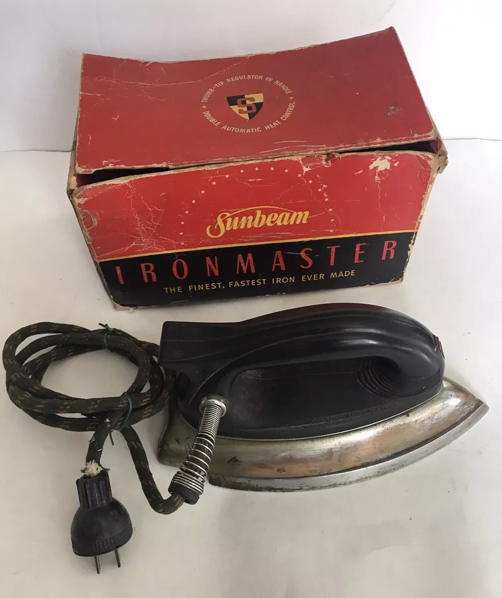 Vintage 1950s SUNBEAM IRONMASTER Model A 9 Dry Iron In Original Box WORKS
