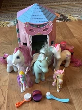 Lot Of My Little Pony Dolls, Brushes & Boutique Playset Bundle READ DESC 2005