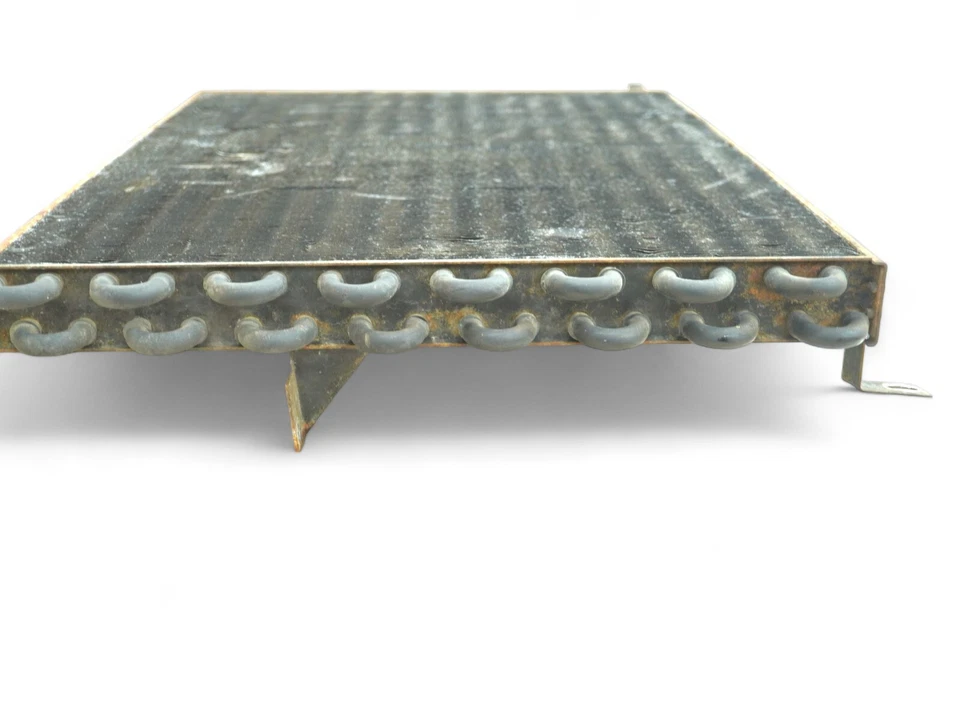 1972 - 1980 Mercedes Benz S Class W116 4.5L Condenser Cooling Coolant Unit Oem - Image 2 of 4