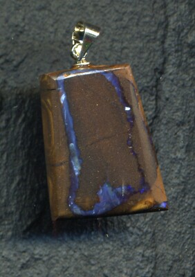 Pendentif Opale Boulder D'Australie 22,60 Carats - Pierre Naturelle Multicolore, Neuf Sans Emballage