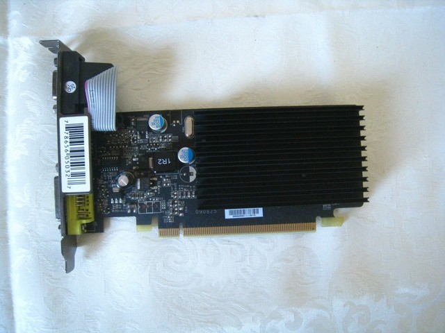 Xfx Nvidia Geforce 8400 Gs Pv T86s Yhlg 512 Mb Ddr2 Sdram Pci Express X16 Graphic Card For Sale Online Ebay