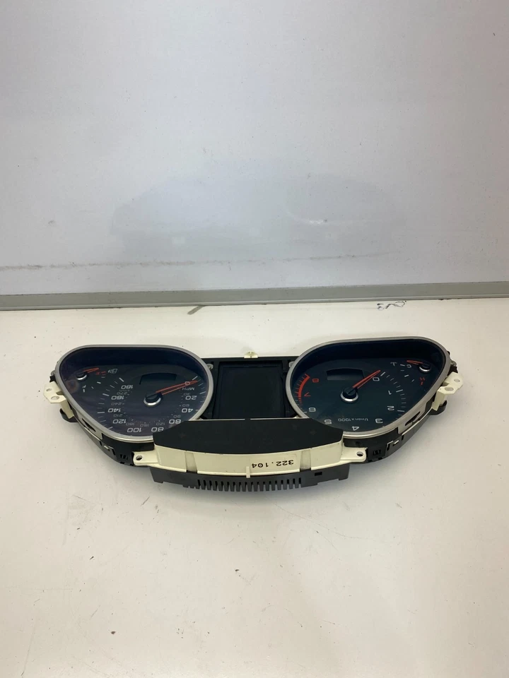 Cuadro de instrumentos/velocímetro Audi A6 C6 2009-2011 188 k OEM 4F0920983H Foto 4 de 4