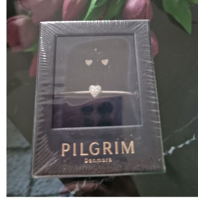Pilgrim Schmuckset silberfarben Herz   Armband & Ohrringe, Nr. 9861736012