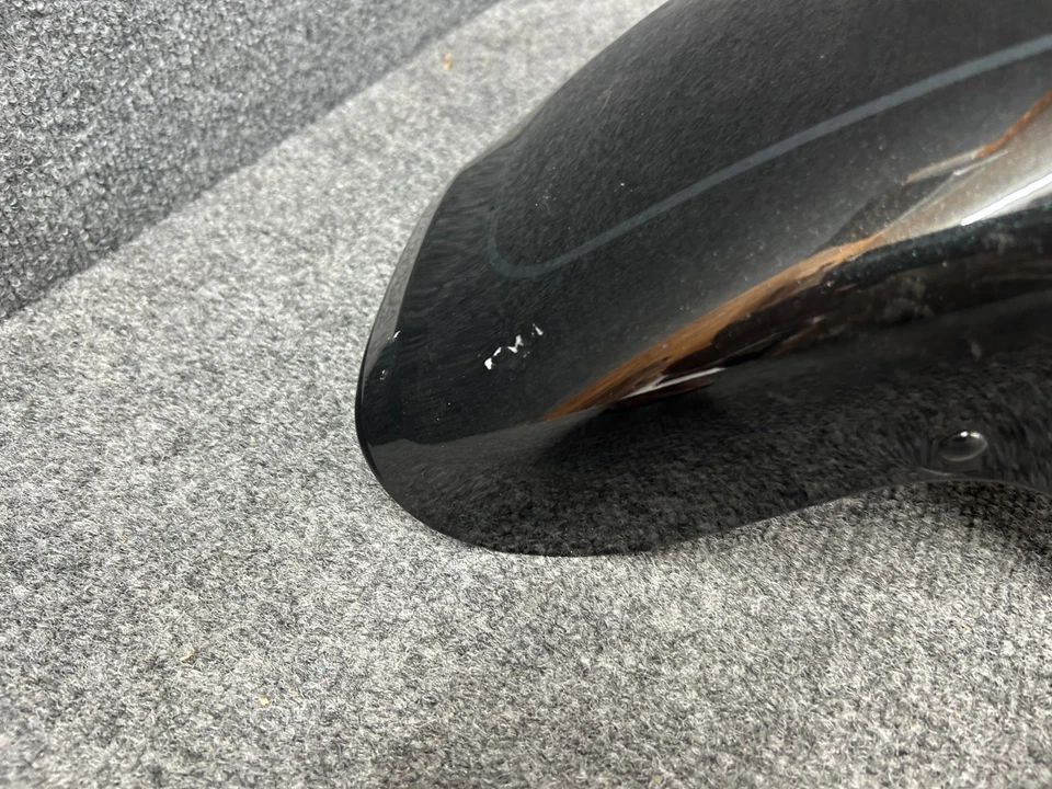 OEM HARLEY-DAVIDSON 2018-2025 Softail Fat Boy FLFB Front Fender **SCRATCHED** - Imagem 4 de 4