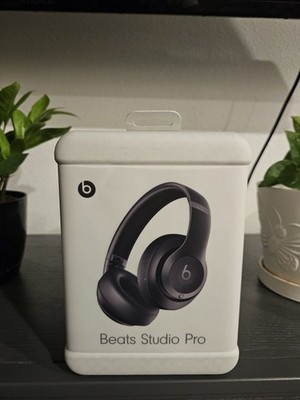 Beats by Dr. Dre Studio Pro Wireless Bluetooth Headphones - Black MQTP3LL/A