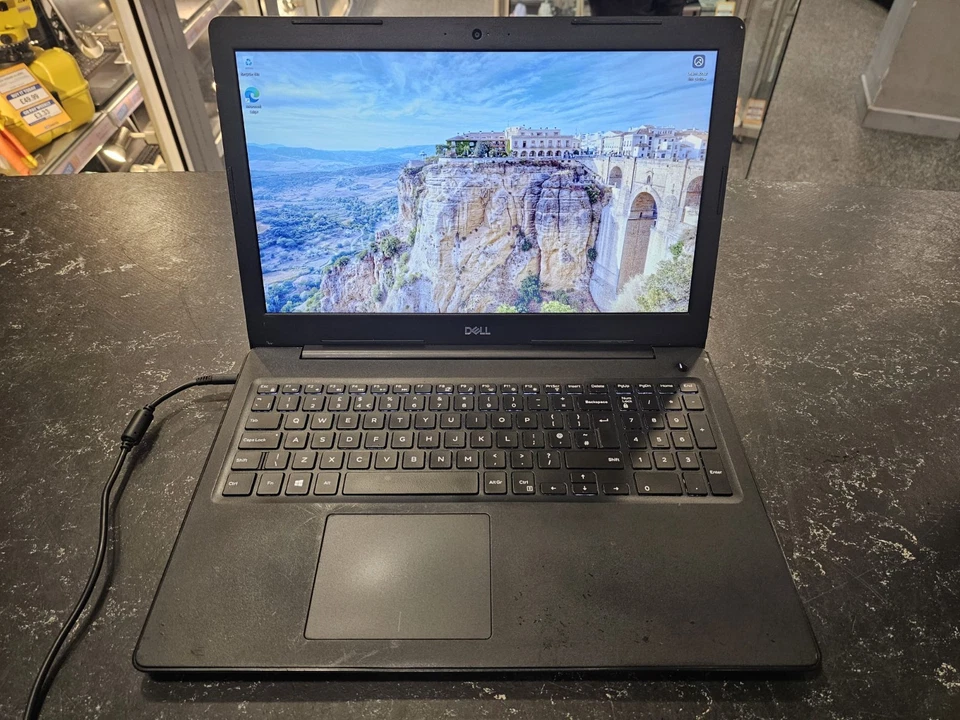Dell Latitude 3590 · i5-7200U · 8GB · 500GB, photo 1 of 5