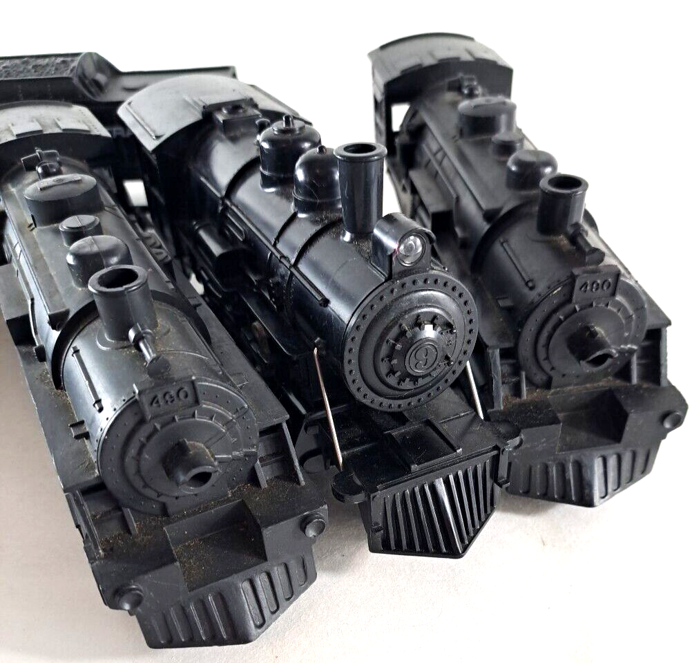 Vintage Lionel Train Engines W Tender Car For Parts Only 8300 490 Hobby