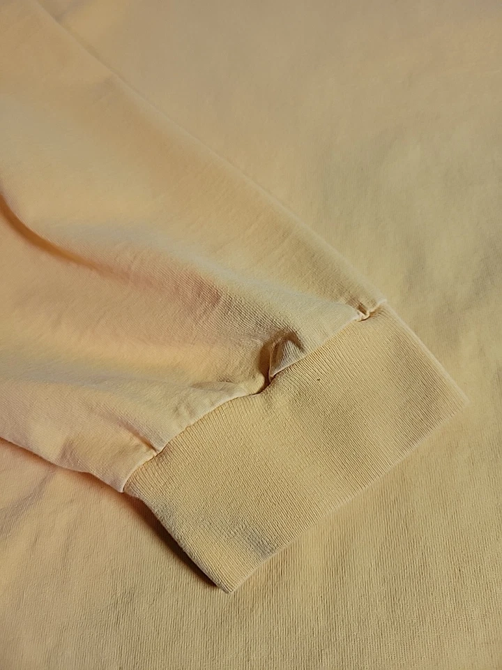 Vintage  Starter T Shirt Men XLarge Yellow Graphic Logo Casual  00s Y2K Damage  - Image 4 of 4