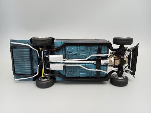AMT NUEVO Kit Modelo 1966 Oldsmobile 442 W-30 techo rígido escala 1:25 AMT1432 - Imagen 10 de 15