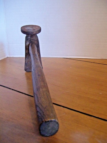 VINTAGE COBBLER'S HAMMER w/OAK HANDLE - Picture 8 of 11