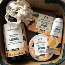 The Body Shop Satsuma Gift Set Shower Gel Body Soap Hand Cream Sponge