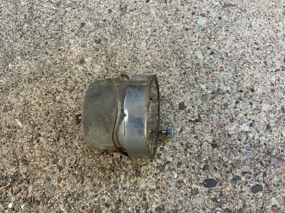 Genuine OEM GM 1958 1959 1960 1961 1962 C1 Corvette Clock housing knob - Image 3 of 4