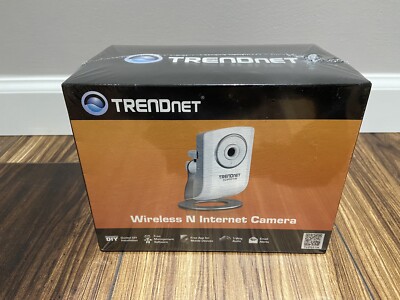 New TRENDnet Wireless N Internet Camera TV-IP551W Network Surveillance Cam