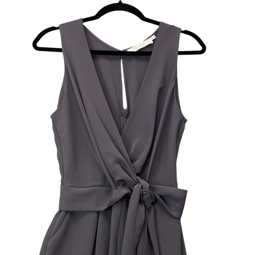 ASTR The Label Women Jumpsuit Sz M Gray Sleeveless Wide Leg V Neck Feminine - Picture 3 of 13