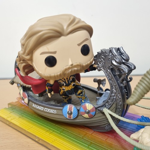 Funko Pop! Figura de juguete Thor Marvel paseo súper de lujo bote de cabra amor y trueno - Imagen 2 de 17
