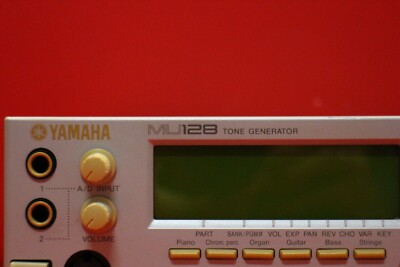 DTM・DAW YAMAHA MU128 Yamaha mu128 Sound Module Synthesizer DTM DAW Tone Generator