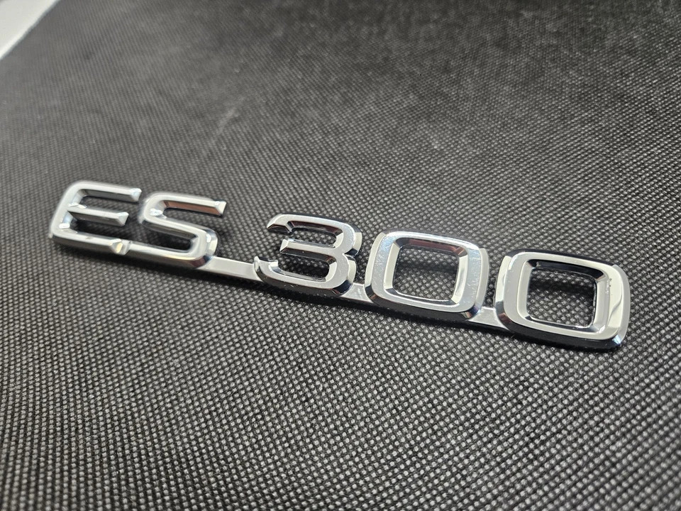 Insignia emblema cromada trasera Lexus Es300 1995 1996 - OEM - ¡MUY BONITA! Foto 3 de 4