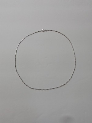 Beautiful Shiny Sterling Silver Plated Unusual Chain Design Very Nice