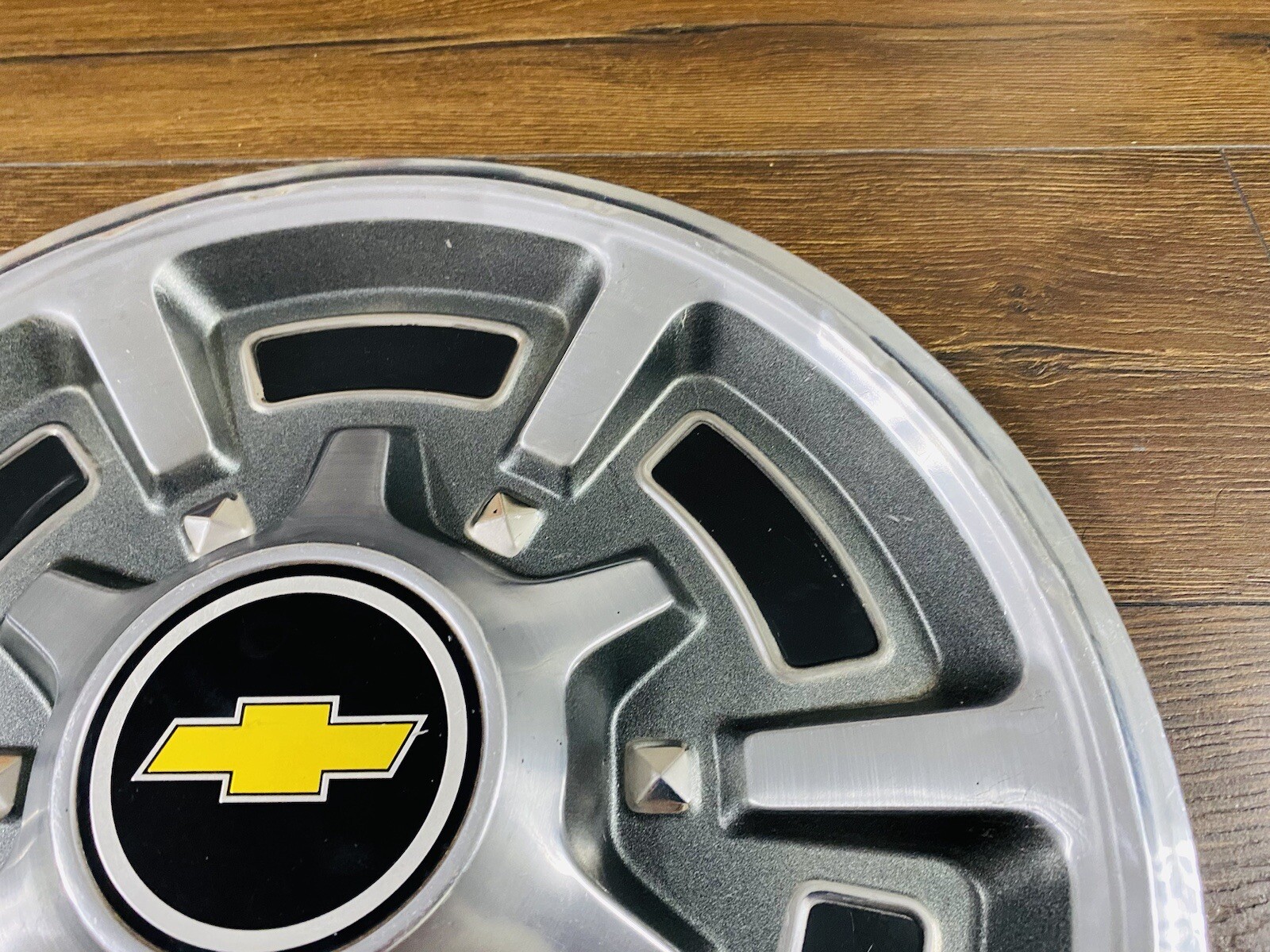 Original Chevy Truck C/K 15" Hubcap K10 Wheel Cover Half Ton OEM 1973