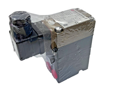 FAIRCHILD TDC7800-401 E/P I/P Druckaufnehmer I/P Wandler 3-15 PSI 1/4''