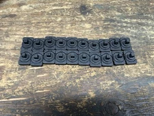 105B2 Snap On 1/4 Inch Quick Release Socket Holder. 20 Pieces