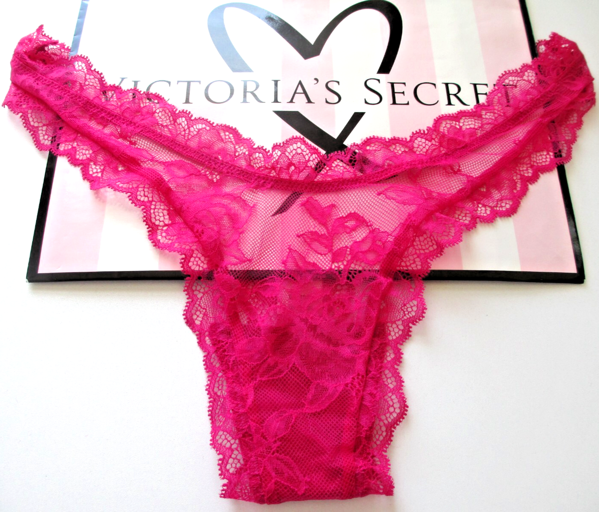 VICTORIA'S SECRET VERY SEXY High Leg Thong Panty VS Pink Lace