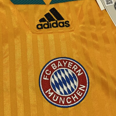 adidas　FC BAYERN MUNCHEN New Adidas FC Bayern Munich Icon Soccer Jersey Gold Men's Size