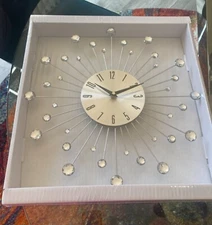 Glam Metal  Wall Clock Round Starburst Silver Metal Rods Glam Iron Minimalist