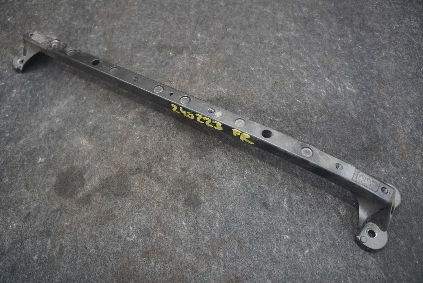 Porsche 911 GT3 2018 Front Strut tower brace