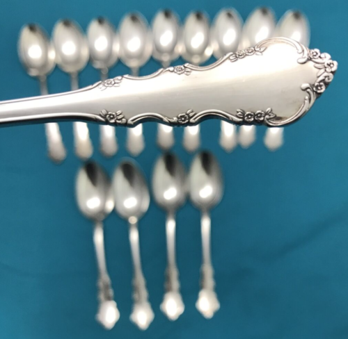 14 Pcs 1953 DRESDEN ROSE Silverplated 6  5/8" Place or SOUP SPOONS Reed & Barton - Picture 1 of 8