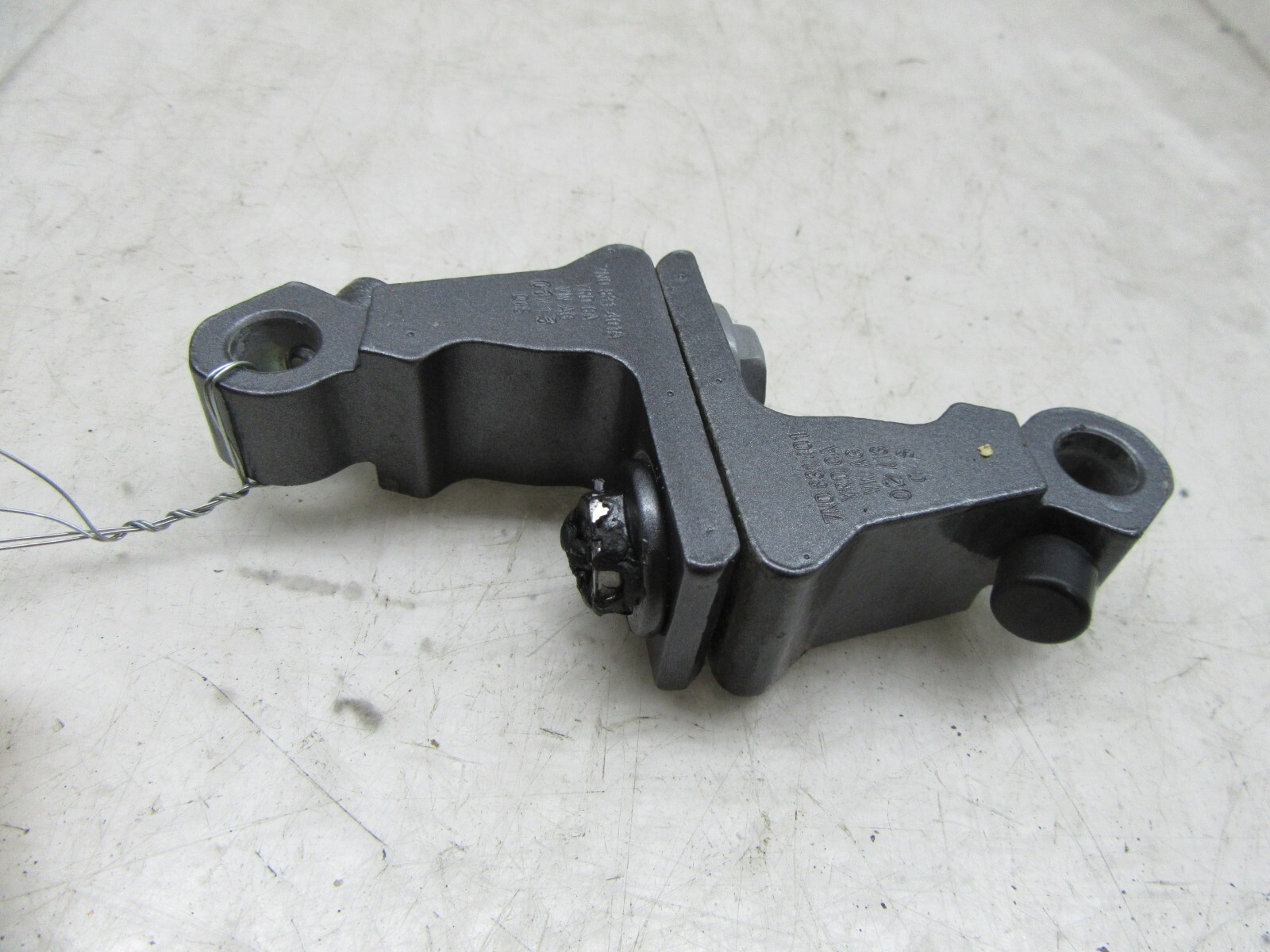 2012-2015 Volkswagen Passat OEM Left Rear Driver Side Door Hinges 