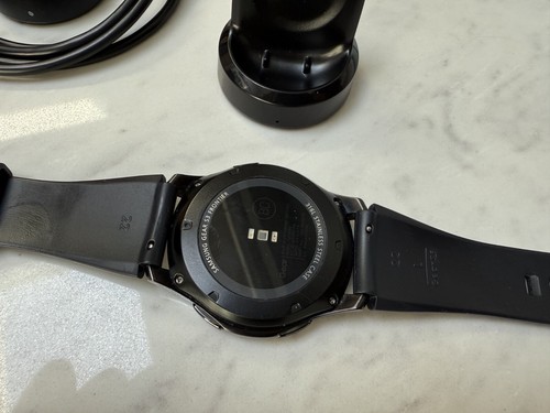 Samsung Gear S3 Frontier with Black Band Smart Watch - Zdjęcie 6 z 9