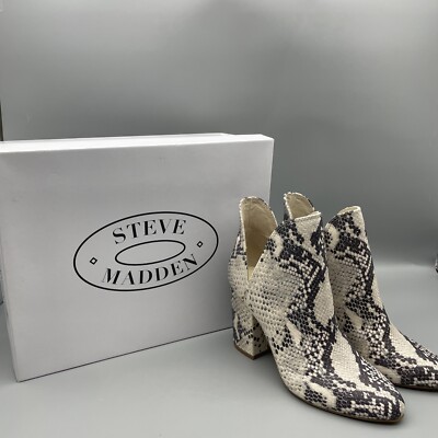 Steven Madden Rookie Ankle Boots Ivory Snake Print Women s Size 6