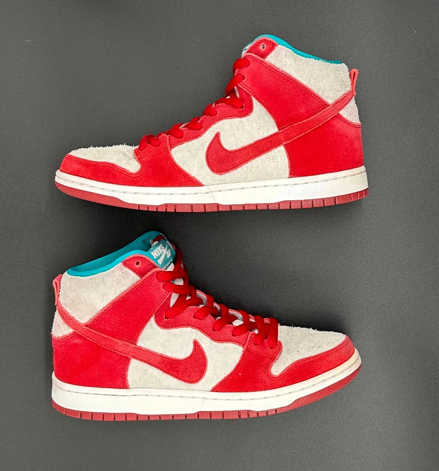 Nike Dunk High Pro SB Dr. Seuss Size 9 305050-661 - image 1