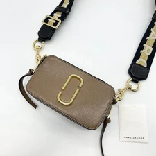 Popular Marc Jacobs Shoulder Bag Snapshot Brown Cowhide Leather