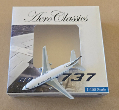 1:400 Boeing 737-200 Continental Airlines N14233 AeroClassics | eBay