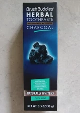 Herbal Toothpaste with Activated Charcoal - Floride Free - Naturally Whitens