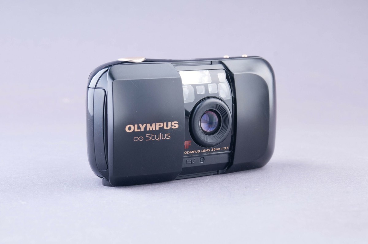 OLYMPUS μ(myu:)  ゴールド Relaxing Film Street Photography POV - Olympus Mju + Kodak
