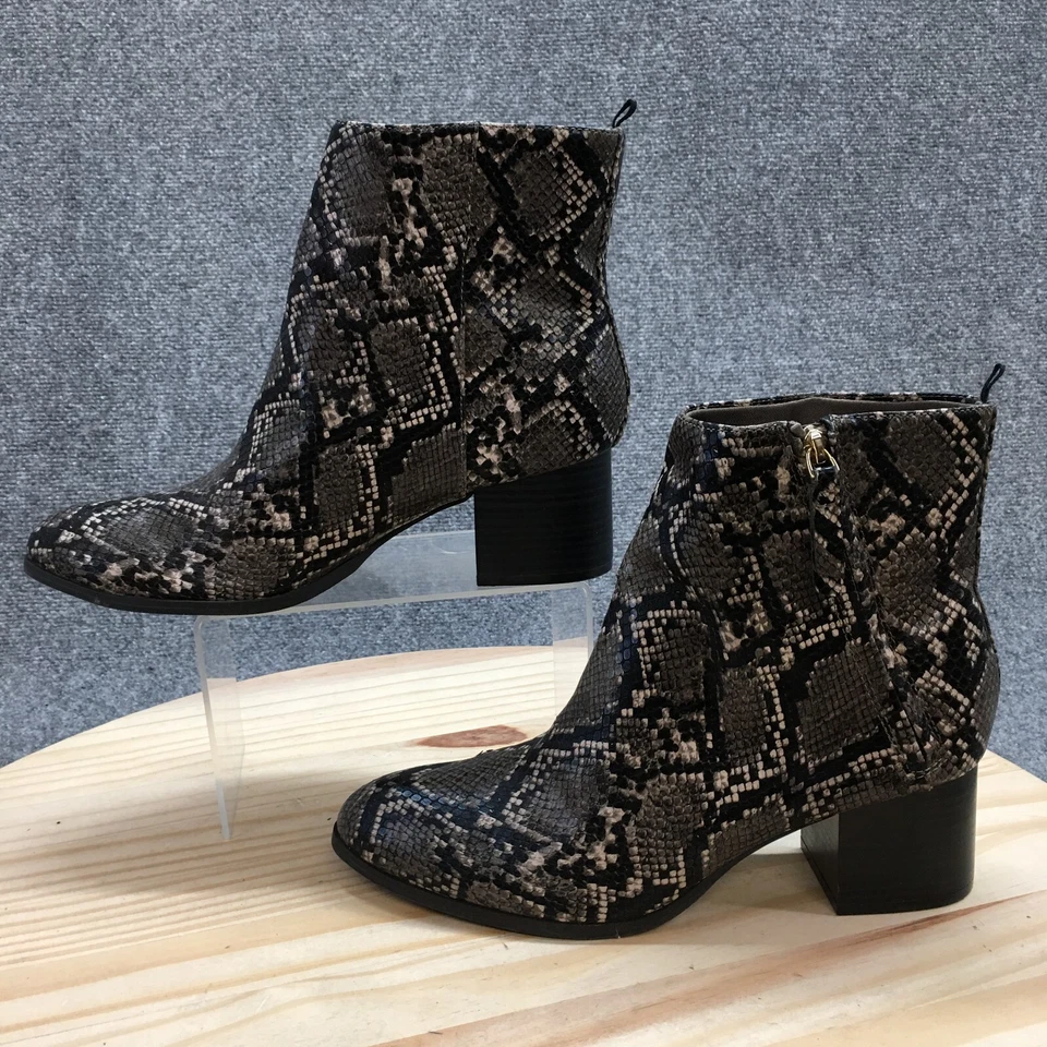 Botas Old Navy para mujer 10 estampado de serpiente cremallera lateral botín al tobillo negro gris tacones Foto 2 de 4