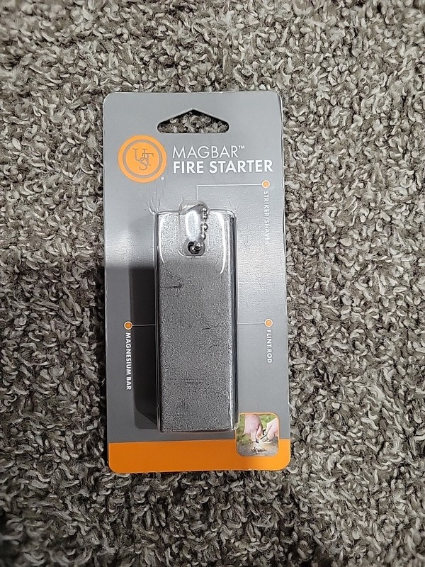 Ultimate Survival Technologies UST Mag Bar Fire Starter With Shaver 20-310-251