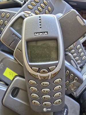 Nokia 3390/3395 Vintage Cell Phone AT&T GSM Retro Classic   Tested/Untested
